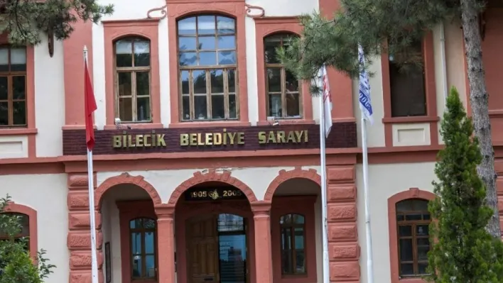 Bilecik Belediyesine ekipleri harekete geçiren olay