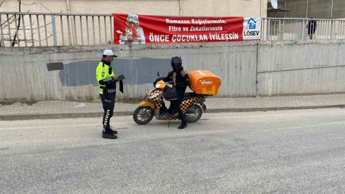 Bilecik'te 'Şok Motosiklet Denetimleri'nde 29 bin 695 TL ceza yazıldı