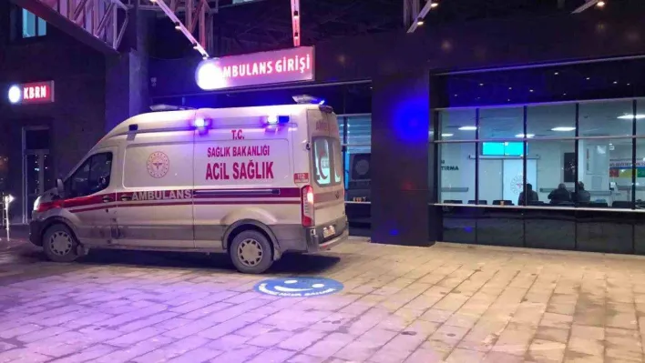 Bilecik'te devrilen motosiklet sürücüsü yaralandı