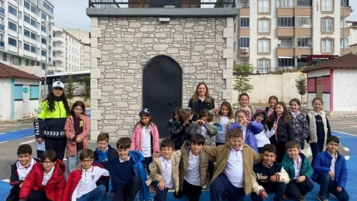 Bilecik'te güvenli gelecek için trafik dersi