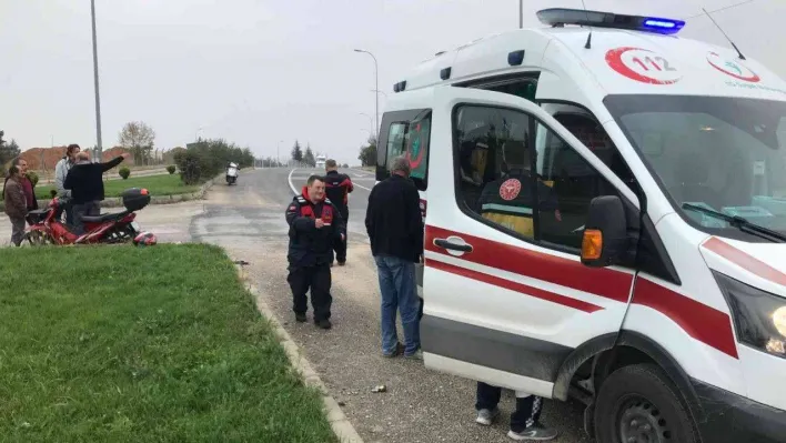 Bilecik'te kamyon ile motosikletin çarpışması sonucu 1 kişi yaralandı