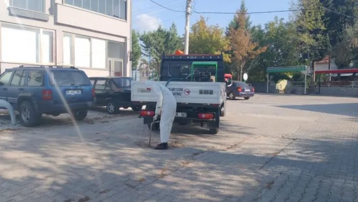 Bilecik'te kışlak ilaçlama çalışmaları sürüyor