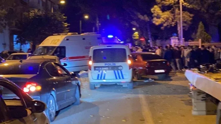 Bilecik'te meydana gelen trafik kazasında 1'i ağır 2 kişi yaralandı