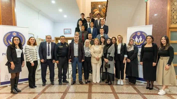 Bilecik'te polis aileleri motivasyon için bir araya geldi