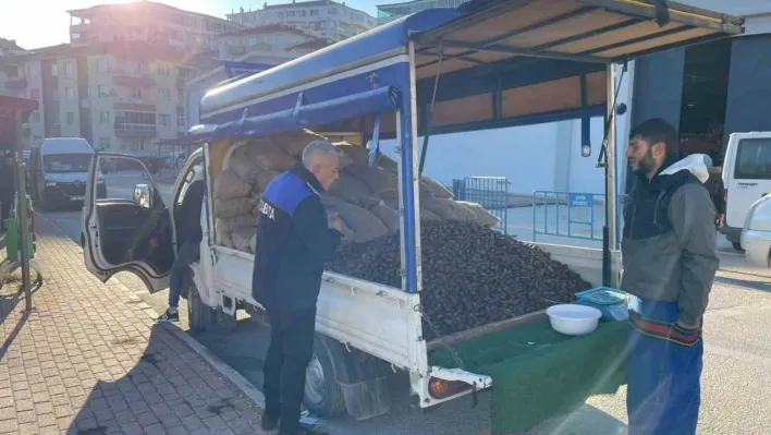 Bilecik'te sağlığı tehdit eden 1 ton 'Çin kestanesi' ele geçirildi