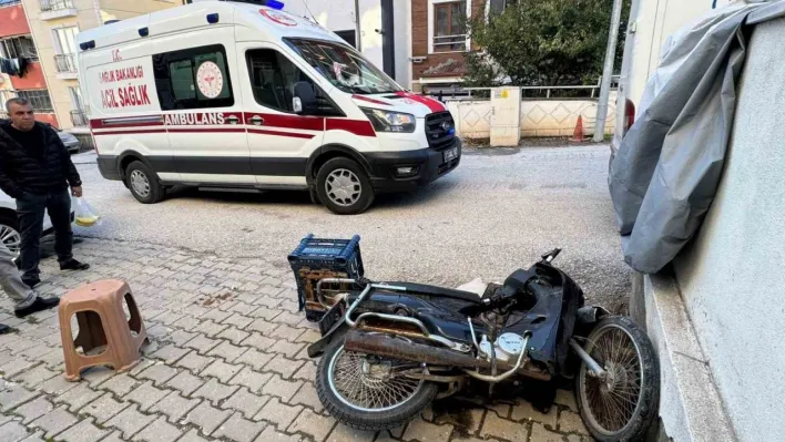 Bilecik'te ticari araç ile motosiklet çarpıştı 1 yaralı