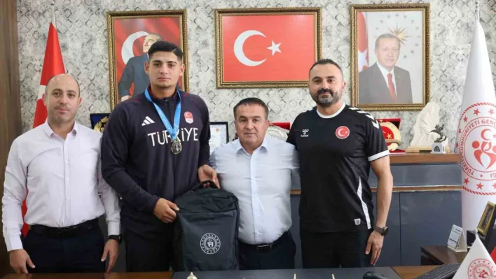 Bilecikli şampiyon Avrupa yolcusu
