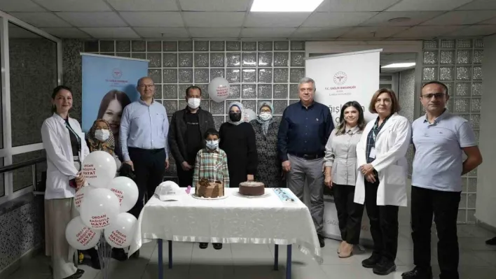 Böbrek nakli olan hastalar buluştu