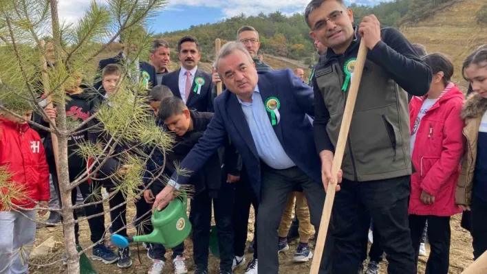 Bozüyük'te yeşil vatanın yeni fertleri toprakla buluştu