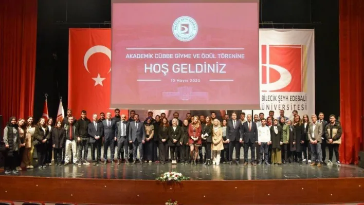 BŞEÜ'de 'Akademik Cübbe Giyme ve Ödül Töreni' yapıldı