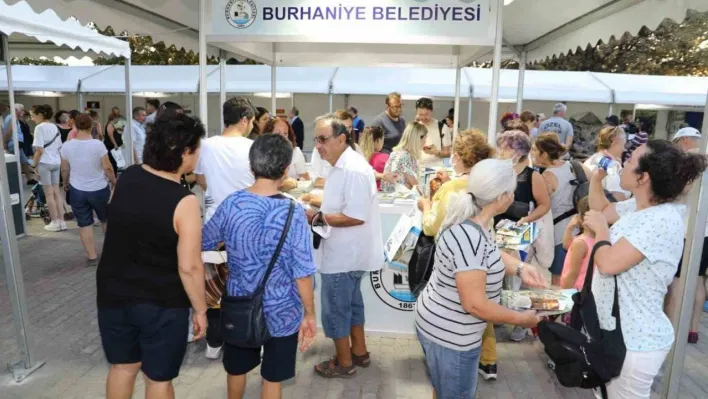 Burhaniye Kitap Fuarı için geri sayım başladı