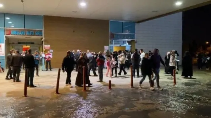 Bursa'da depremde panik anları kamerada