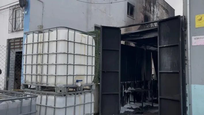 Bursa'da iki fabrikayı etkileyen yangın tamamen söndürüldü