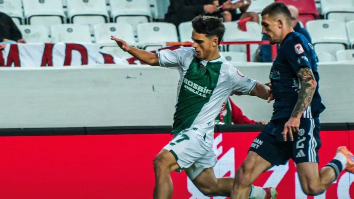 Bursaspor kupaya Antalyaspor deplasmanında veda etti