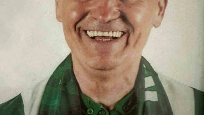 Bursaspor'un efsane ismi Vahit Doğan hayatını kaybetti