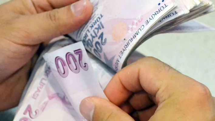 Bütçe, Temmuz'da 48,6 milyar lira fazla verdi