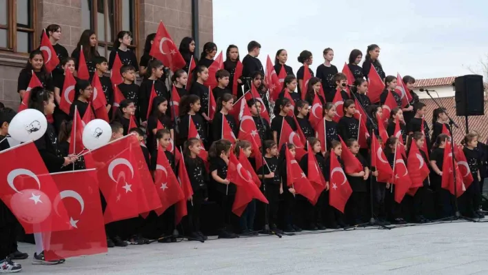 Büyükçekmece'de Büyük Önder Gazi Mustafa Kemal Atatürk etkinlikle anıldı