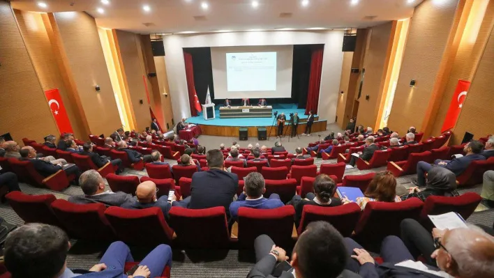 Büyükşehir'in 2023 bütçesi 4 milyar 950 milyon TL