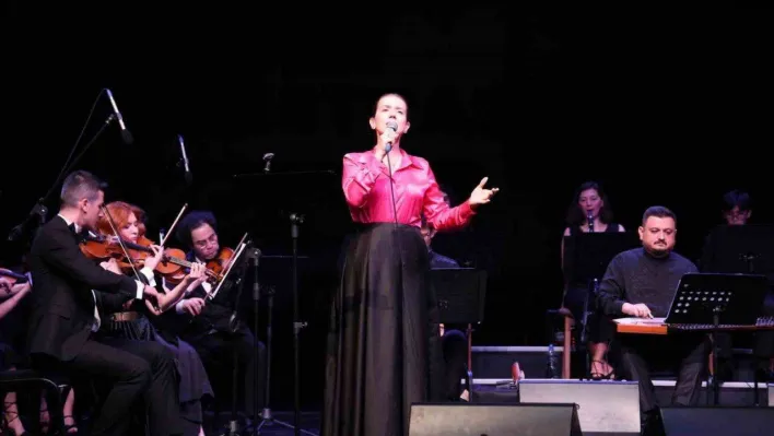 Büyükşehir Oda Orkestrası'ndan muhteşem konser