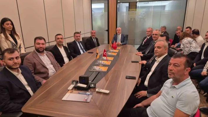 Çalışma ve Sosyal Güvenlik Bakanı Işıkhan'dan Silivri'de fabrika ziyareti