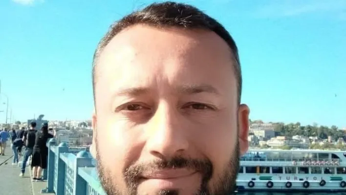 Çanakkale'de alkollü şahıs cadde ortasında husumetlisini bıçaklayarak öldürdü