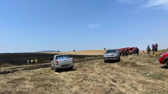 Çanakkale'de arpa tarlasında yangın