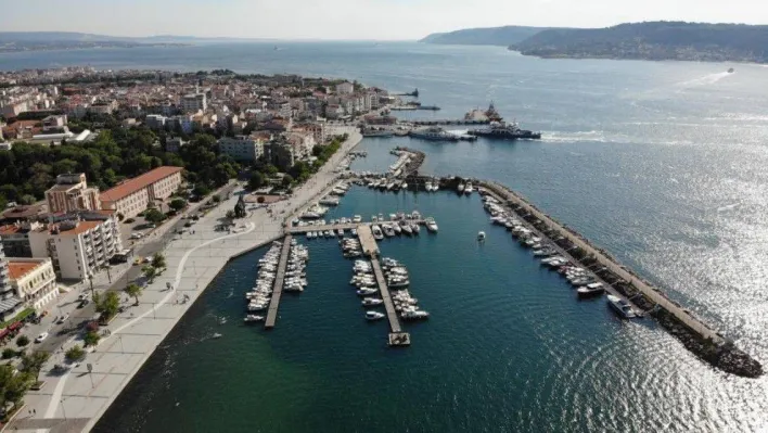 Çanakkale'de beklenen fırtına nedeniyle yüz yüze eğitime 1 gün ara verildi