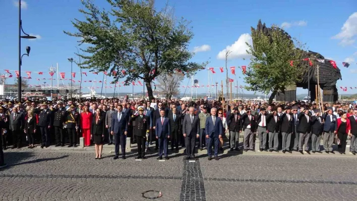 Çanakkale'de Cumhuriyet'in 100'üncü yılı kutlanmaya başladı