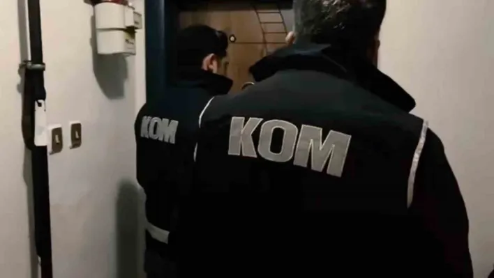 Çanakkale'de nitelikli yağma suçu ve kaçakçılık suçlarından 10 şüpheli gözaltına alındı