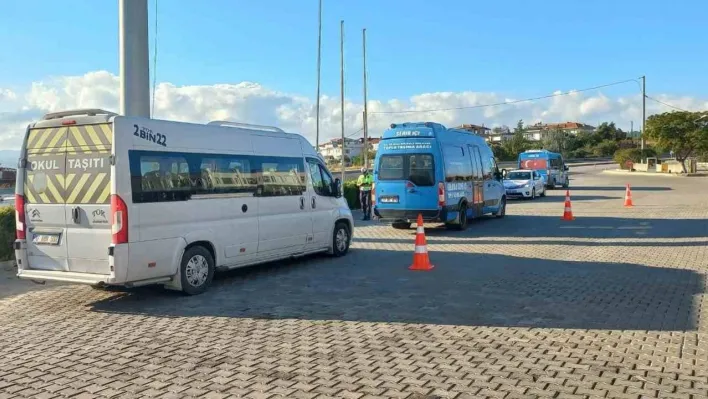 Çanakkale'de okul servis araçlarına denetim