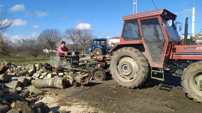 Çatalca'dan deprem bölgesine 250 ton yakacak odun yardımı