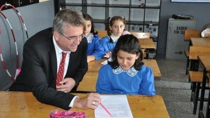 Çatalca Belediye Başkanı Cem Kara'nın yarıyıl tatili mesajı