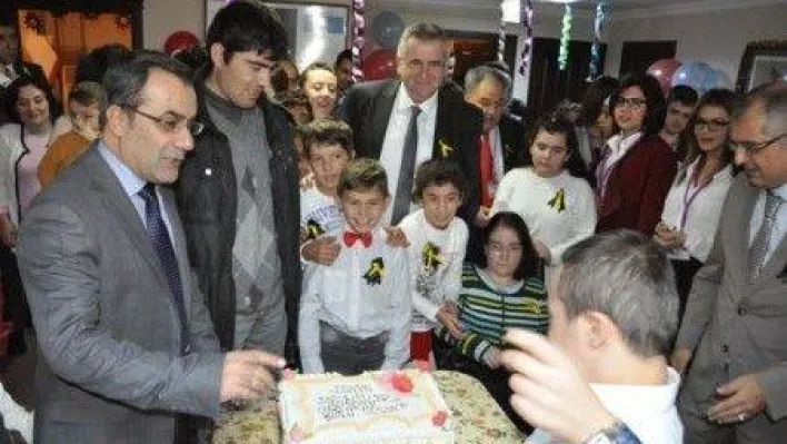 Çatalca'da Engelliler Günü İçin Program Düzenlendi