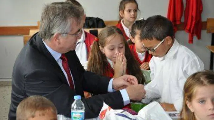 Çatalca'da İlk Ders Zili Çaldı