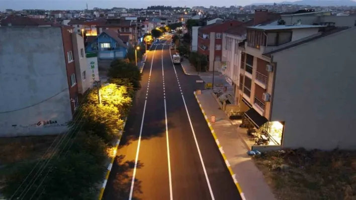 Çengel Caddesi'ne sıcak asfalt