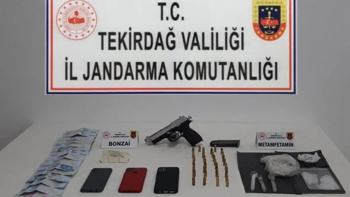 Çerkezköy'de uyuşturucu ve silah ele geçirildi, 2 kişi tutuklandı