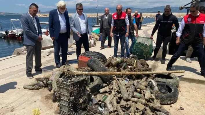 Çevre Günü'nde dalgıçların denizden çıkardıkları şaşkına çevirdi