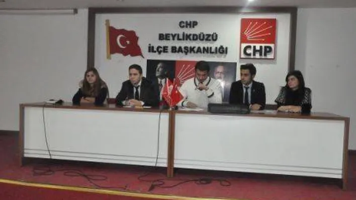 CHP'li liseliler Beylikdüzü'nde