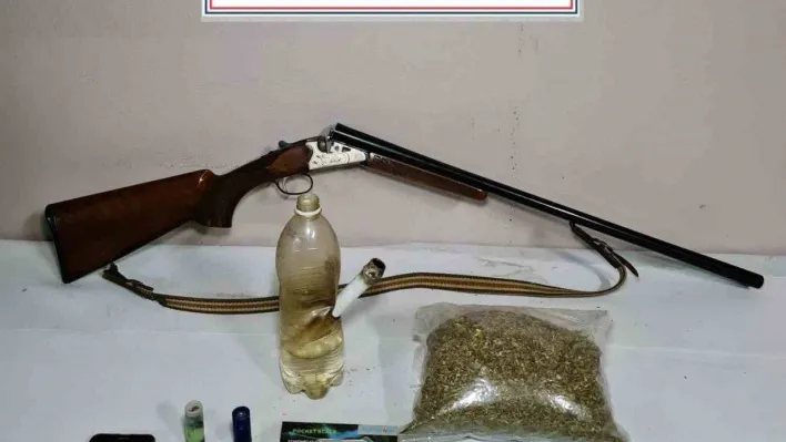 Çiftliğinde uyuşturucu satıyordu jandarmaya yakalandı