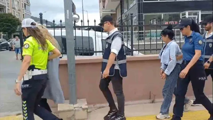 Çınarcık'ta yazlıklardan milyonluk vurgun yapan 2 kadın hırsız yakalandı