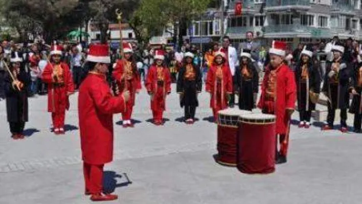 Çocukların Mehter Takımı ilgiyle izlendi