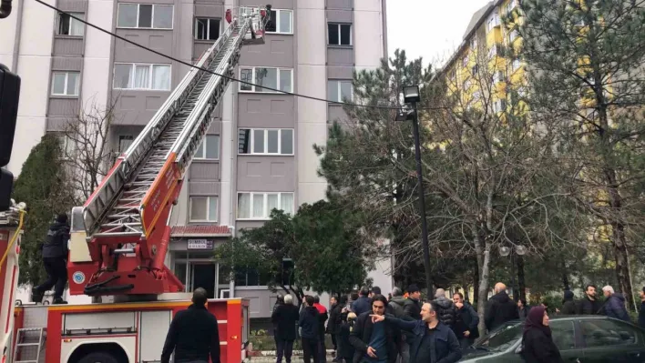 Çorlu'da yangın faciası: 1 ağır yaralı, 4 kişi dumandan etkilendi