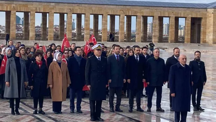 Cumhur İttifakı Ankara Büyükşehir Belediyesi Adayı Altınok'tan Anıtkabir'e ziyaret