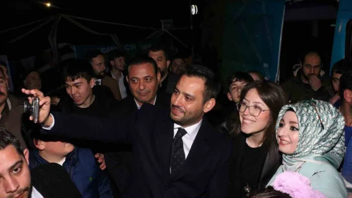 Cumhur İttifakı Mudanya Belediye Başkan adayı Gökhan Dinçer'e sevgi seli