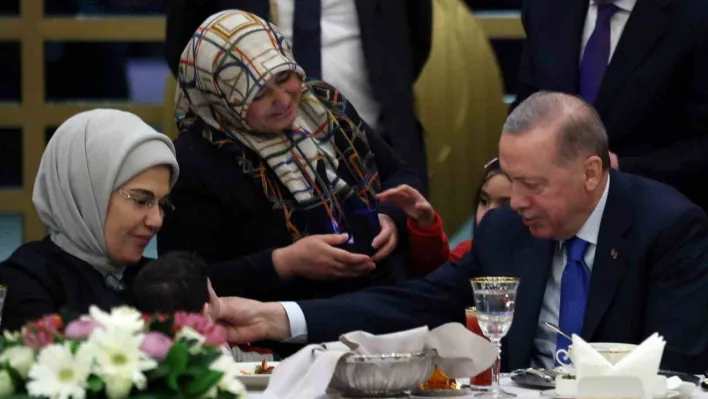 Cumhurbaşkanı Erdoğan: 'Ramazan Bayramı'nda Gaziantep Nurdağı ve Kahramanmaraş Türkoğlu'nda ilk köy evlerinin teslimatını gerçekleştireceğiz'