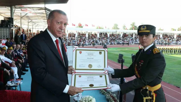 Cumhurbaşkanı Erdoğan: 'Savunma sanayi alanında kelimenin tam anlamıyla bir destan yazdık'