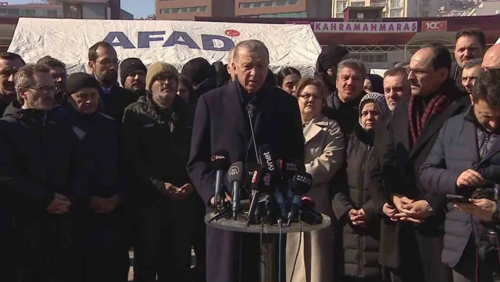 Cumhurbaşkanı Erdoğan: 'Vefat edenlerin sayısı 8 bin 574, yaralı sayısı 49 bin 133'