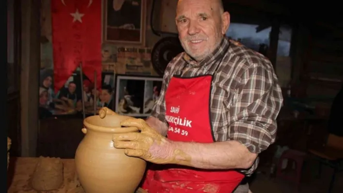 Cumhurbaşkanı Recep Tayyip Erdoğan tarafından 'Yaşayan İnsan Hazineleri' ödülü verilen Salim Yaşar vefat etti