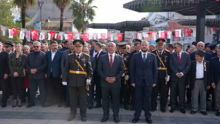 Cumhuriyet Bayramı Arnavutköy'de coşkuyla kutlandı