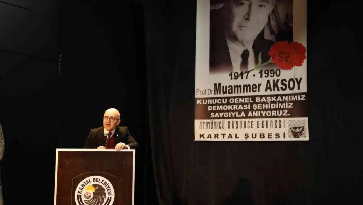 Cumhuriyet Devrimi ve Aydınlanma Şehitleri söyleşisi Kartal'da gerçekleştirildi